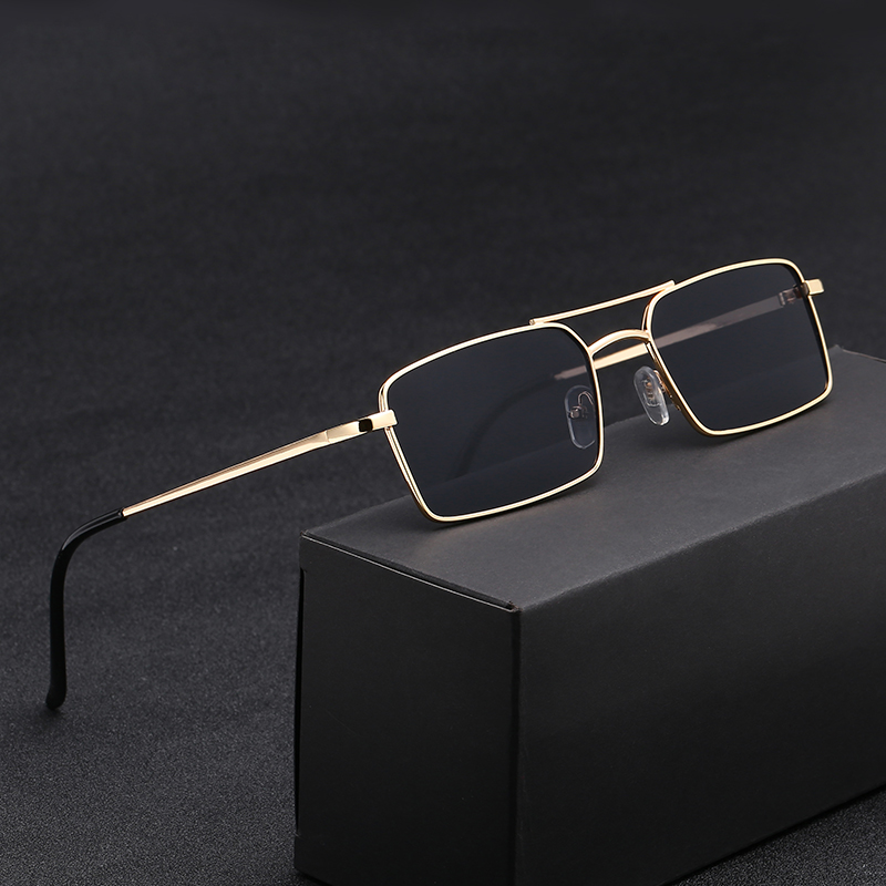Women'S Fashion Eyeglasses - 新しい女性ブランドデザイン反射防止ミラーサングラスファッションメタルスクエアメガネクラシック男性アウトドアサングラス