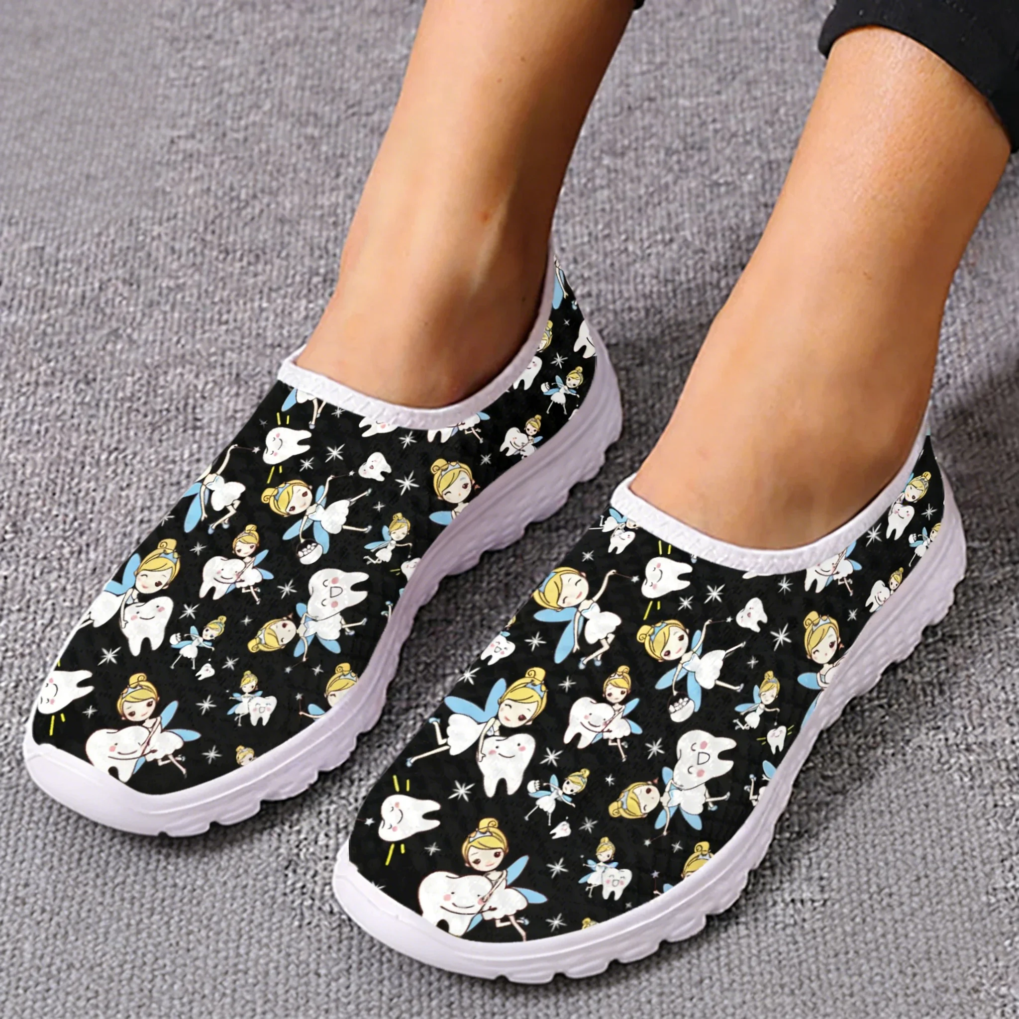 Women'S Fashion Tennis Shoes - かわいい漫画ナースエルフ/歯メッシュ高品質スニーカー女性男性ティーンエイジャーカジュアルファッションカスタムメイドテニスフラットカップルシューズ