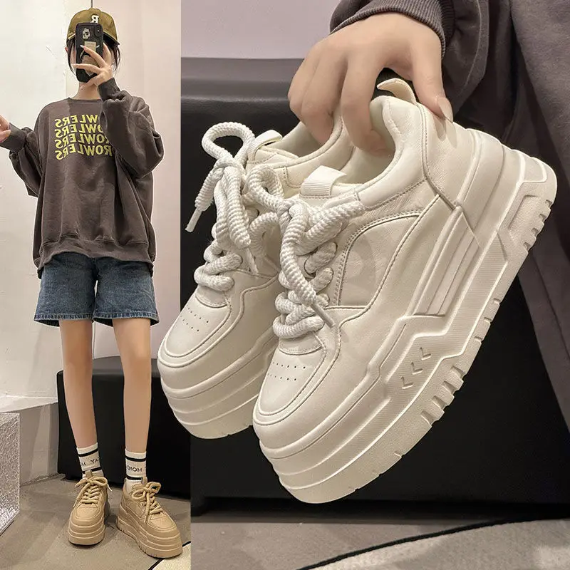Women'S Fashion Tennis Shoes - 女性用の白いプラットフォームスニーカー,小さなカジュアルスポーツシューズ,テニスシューズ,ラウンドヘッド,レースアップファッション,春と秋
