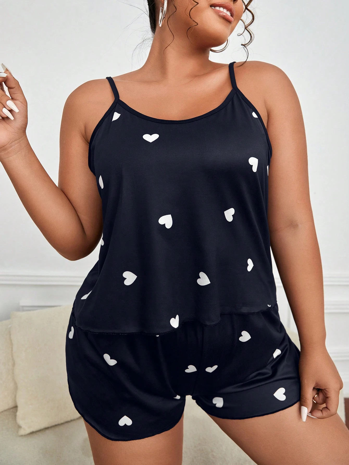 Women Fashion Images - 2 ピースパジャマセット女性用パジャマクロップトップ + ショーツスーツ女性ルーズラウンジウェアホーム服プラスサイズ 5XL