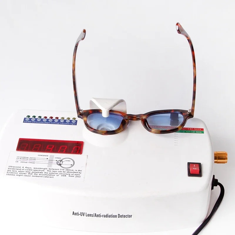 ファッション透明ブルーラウンドサングラス女性男性レトロリベッ - Women'S Fashion Eyeglasses のレビューと価格