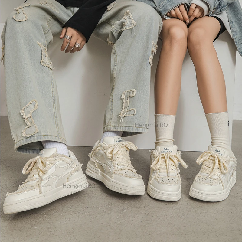レディーススニーカー メンズ レトロ スター Y2K ホワイ - Women'S Fashion Tennis Shoes のレビューと価格