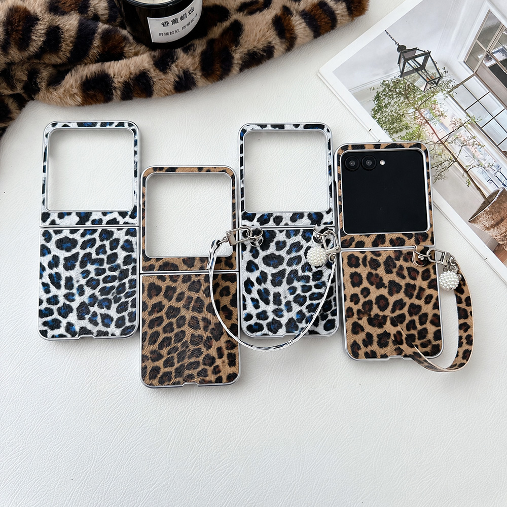 ヒョウ柄折りたたみフリップ電話ケース Motorola Ra - Women Fashion Images のレビューと価格