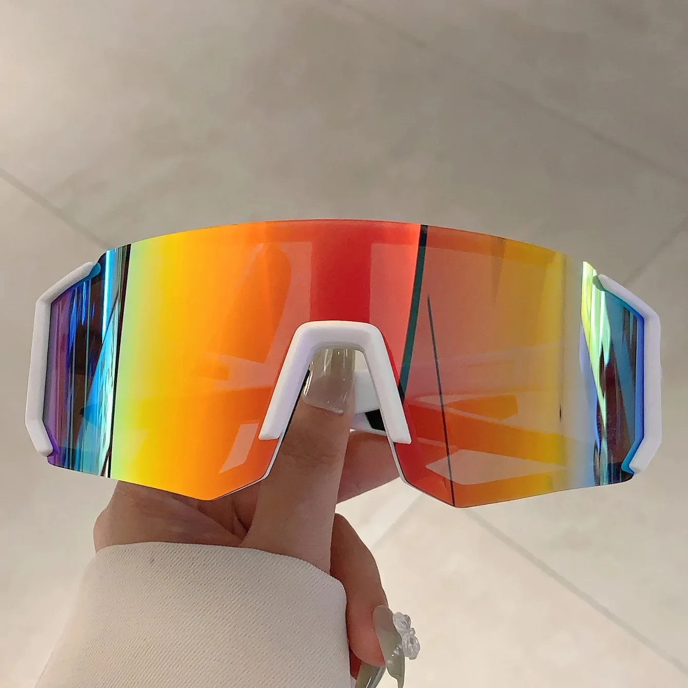 アウトドアスポーツサングラス男性用軽量特大男性用シェードサイ - Women'S Fashion Eyewear のレビューと価格