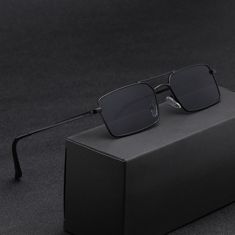 新しい女性ブランドデザイン反射防止ミラーサングラスファッショ - Women'S Fashion Eyeglasses のレビューと価格