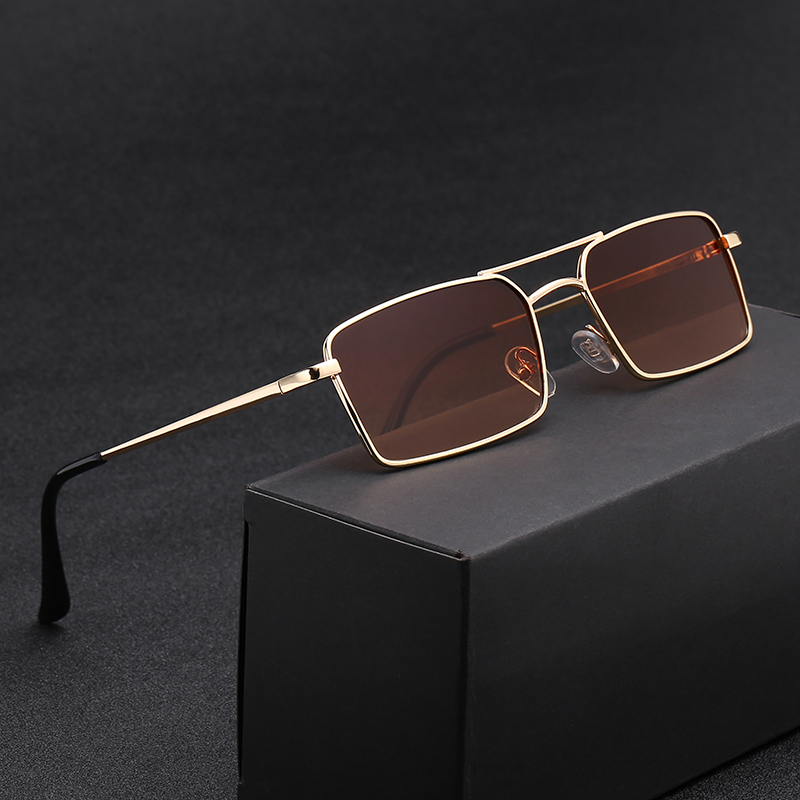 新しい女性ブランドデザイン反射防止ミラーサングラスファッショ - Women'S Fashion Eyeglasses のレビューと価格