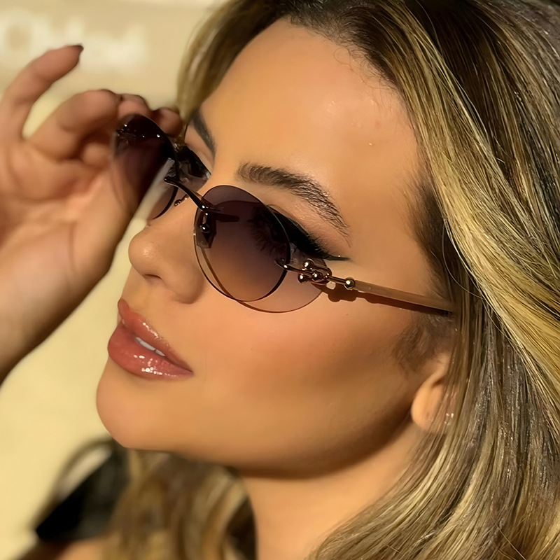 新しいメタルフレームレスオーバル女性サングラス高級ブランドデ - Women'S Fashion Eyewear のレビューと価格