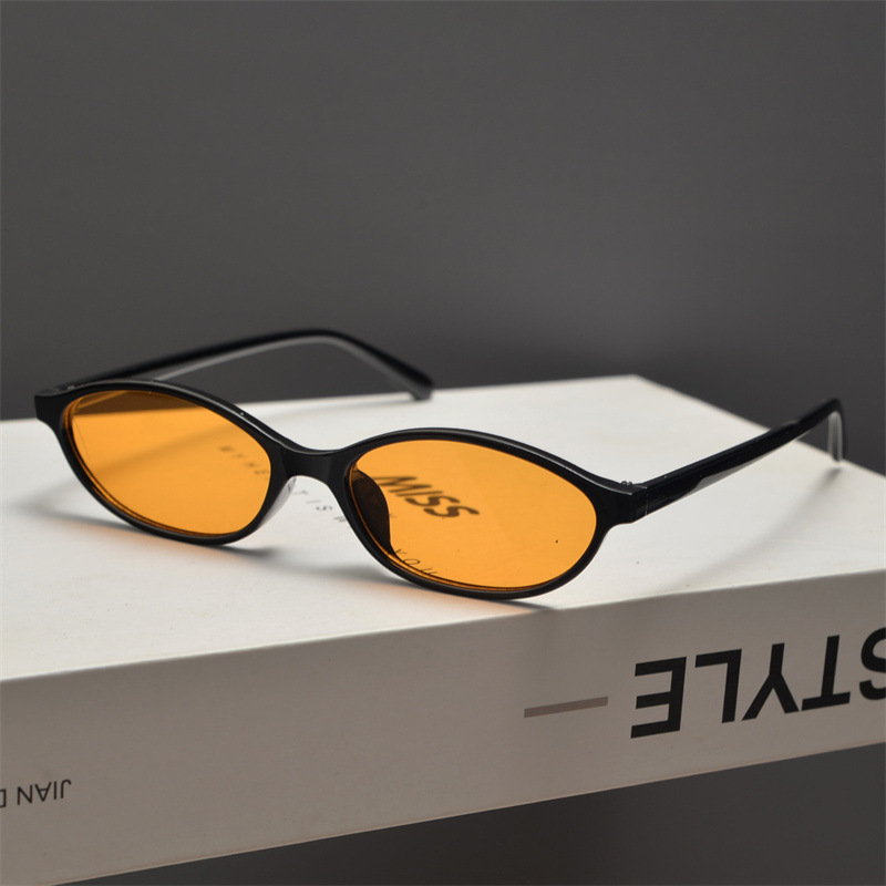 新しいレトロオーバルキャットアイサングラス女性用 Y2k ト - Women'S Fashion Eyewear のレビューと価格