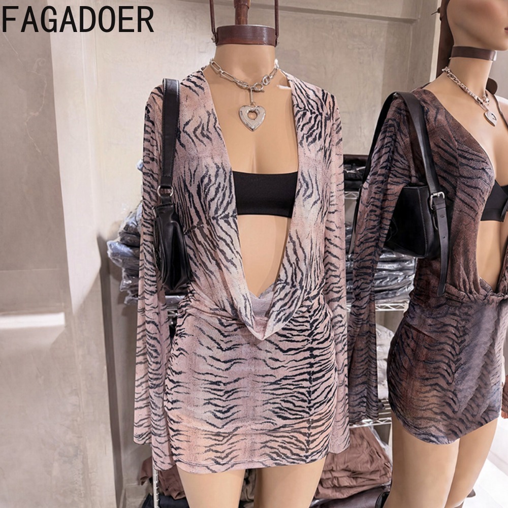 FAGADOER Y2K レトロ タイガーストライプ ミニド - Ruched Dress Mini のレビューと価格