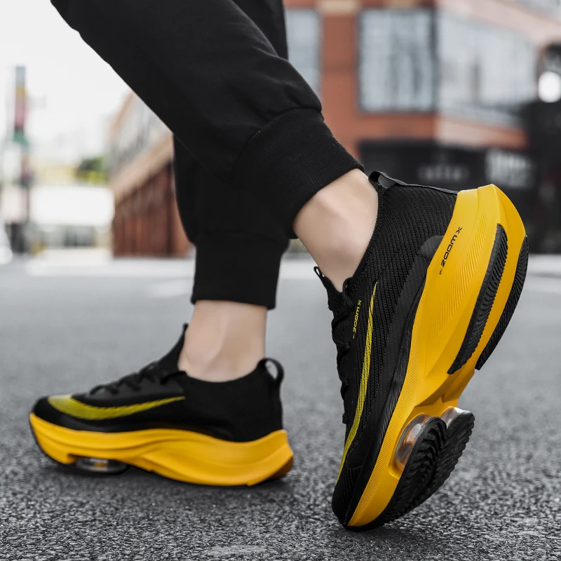 男性と女性のための通気性のあるレースのランニングシューズ,ユ - Women'S Fashion Tennis Shoes のレビューと価格