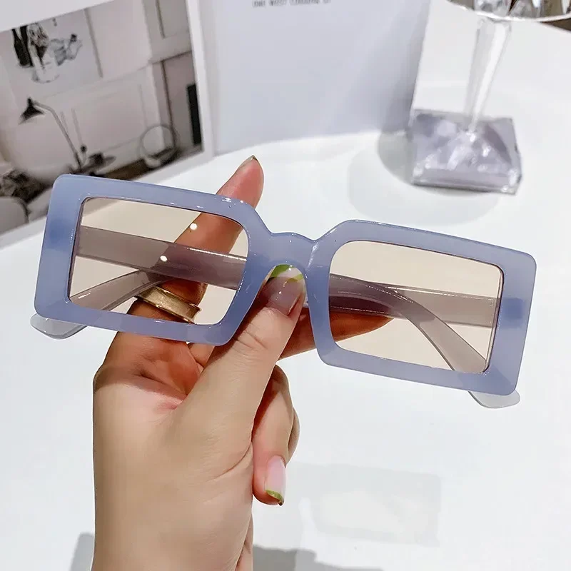 新しい女性の小さなフレームサングラス女性ファッションゼリーカ - Women'S Fashion Eyewear のレビューと価格