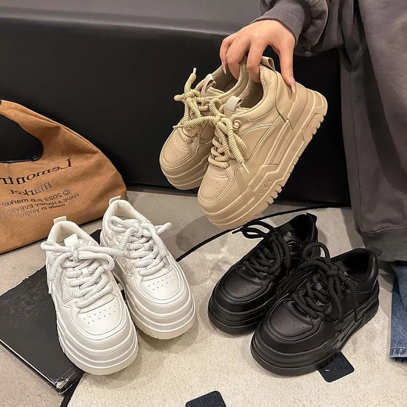 女性用の白いプラットフォームスニーカー,小さなカジュアルスポ - Women'S Fashion Tennis Shoes のレビューと価格