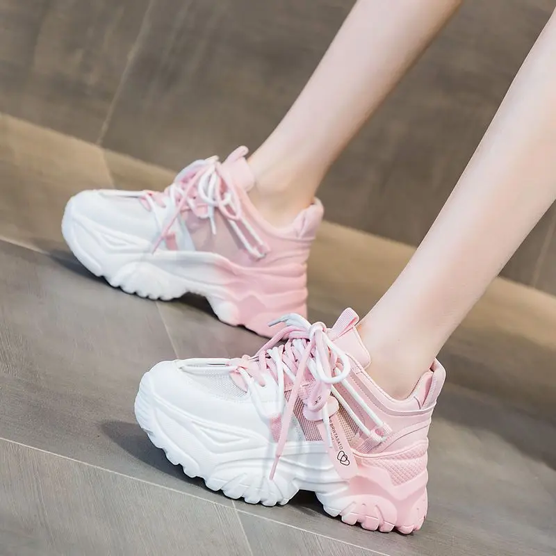 レディースシューズ カジュアルシューズ 春スニーカー プラッ - Women'S Fashion Tennis Shoes のレビューと価格