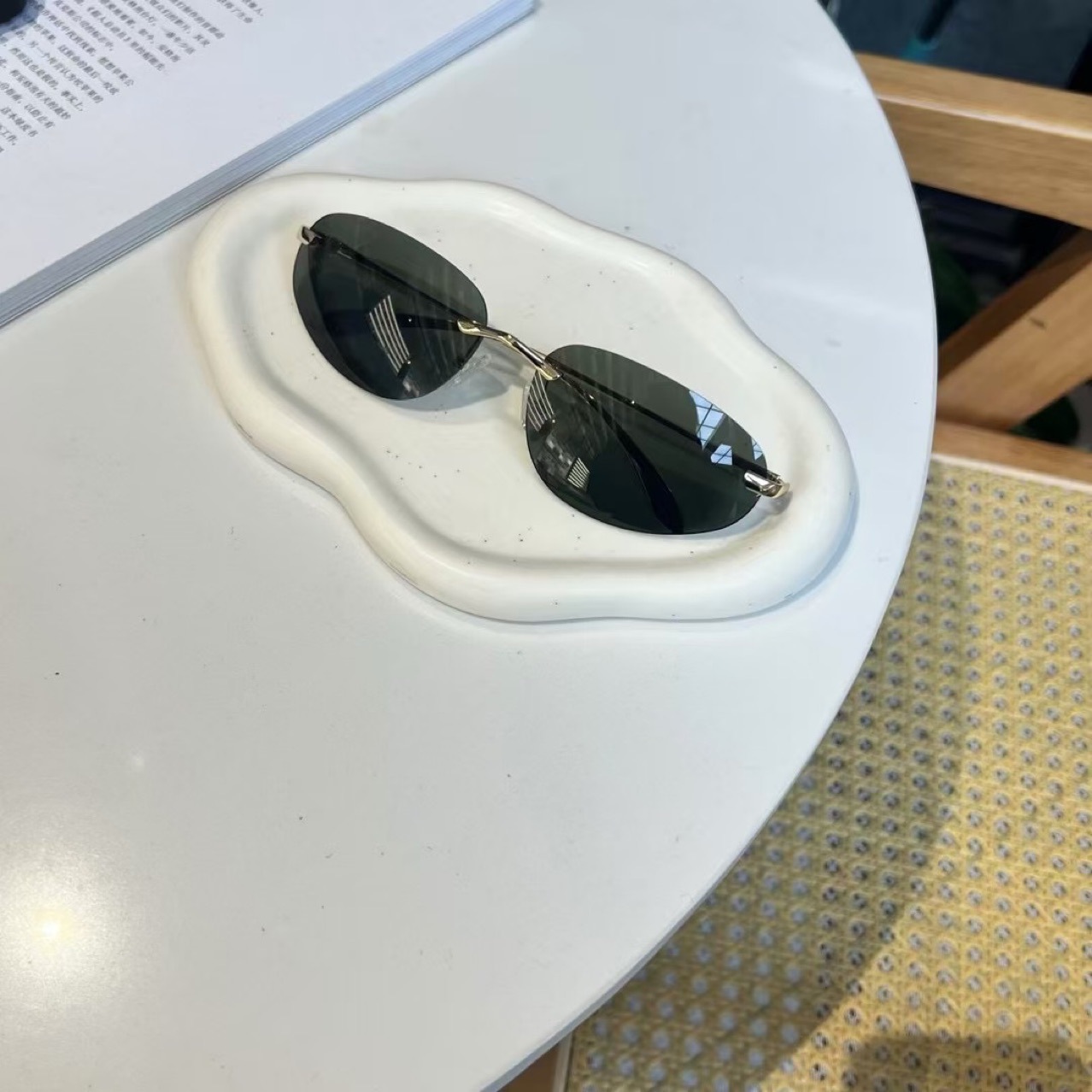 UV400 リムレスシェード、キャットアイミニマリストサング - Women'S Fashion Eyeglasses のレビューと価格