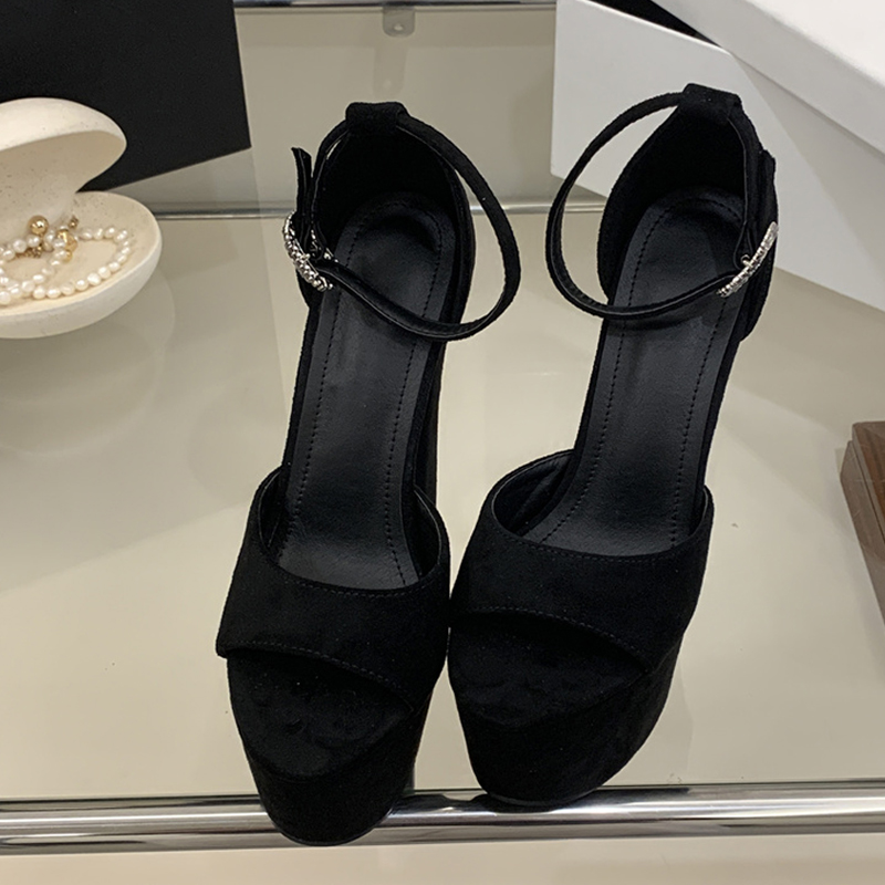 Liyke モデルショー セクシー エクストリーム ハイヒー - Women Fashion Model のレビューと価格
