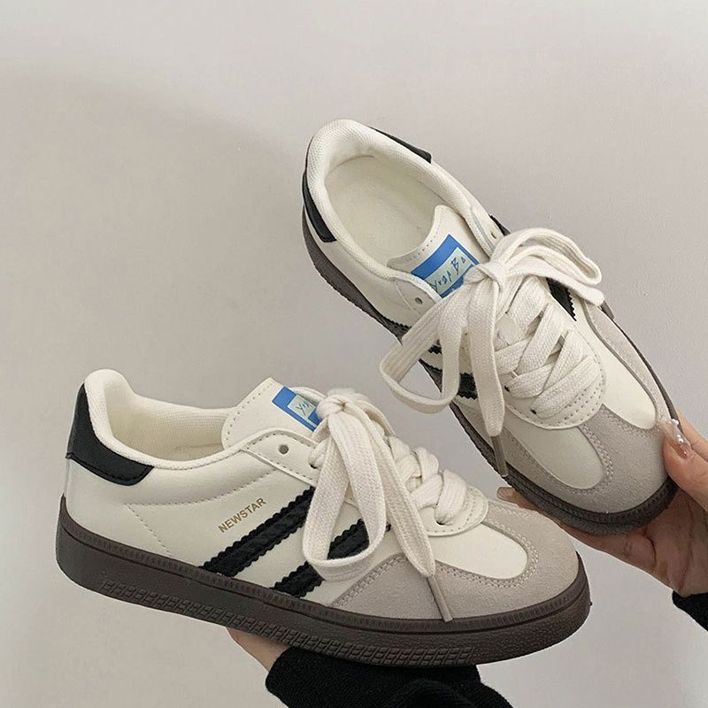 女性のスニーカーファッションレースアップ加硫靴高級テニストレ - Women'S Fashion Tennis Shoes のレビューと価格