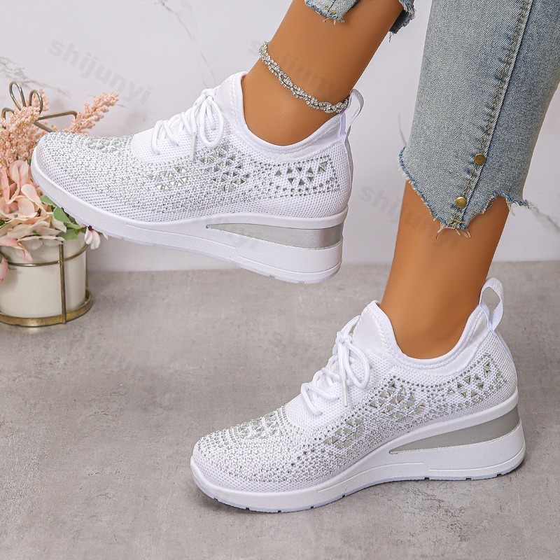 2026年レディーススニーカー メッシュ素材 通気性 シャイ - Women'S Fashion Tennis Shoes のレビューと価格