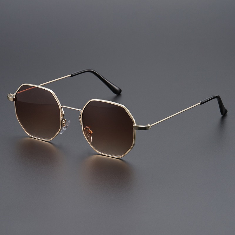 セクシーな小さめスクエアサングラス レディース ラグジュアリ - Women'S Fashion Eyewear のレビューと価格
