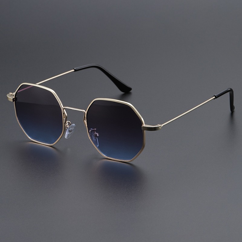 セクシーな小さめスクエアサングラス レディース ラグジュアリ - Women'S Fashion Eyewear のレビューと価格