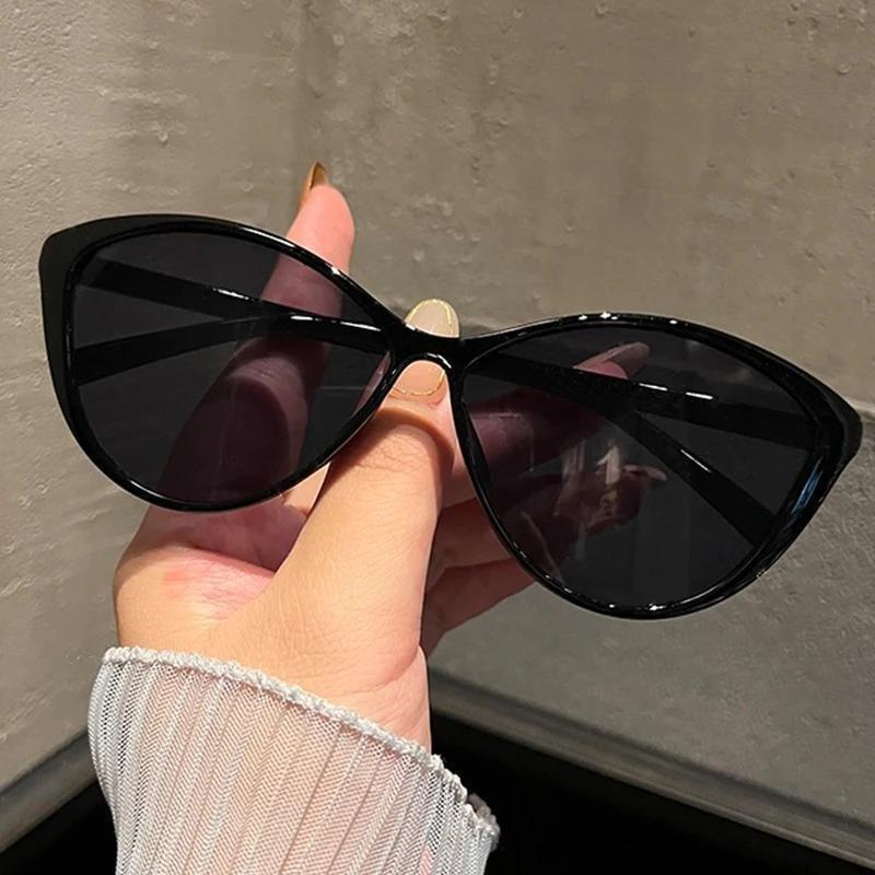 1Pc レトロフレームキャットアイサングラス女性トレンディヴ - Women'S Fashion Eyewear のレビューと価格